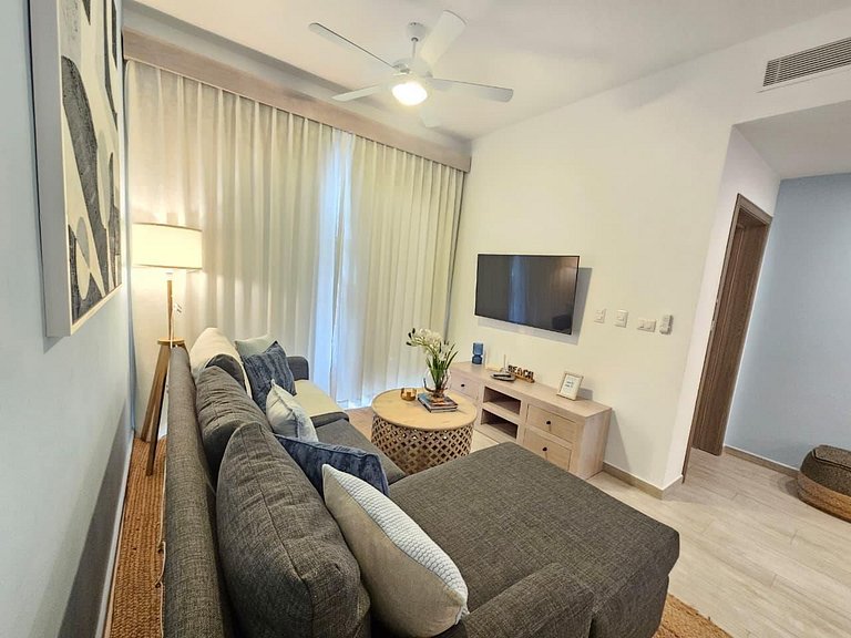 2BR Beach Condo • Prime Location Across Hard Rock