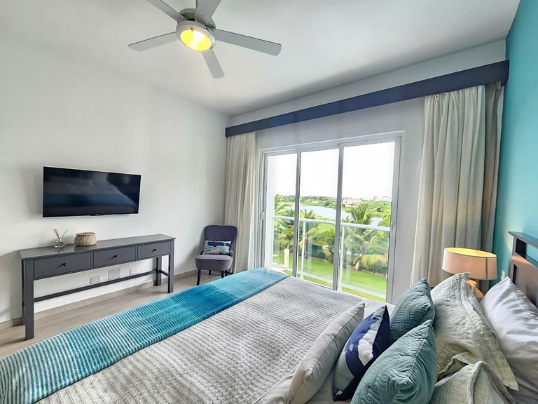 2BR Beach Condo • Prime Location Across Hard Rock