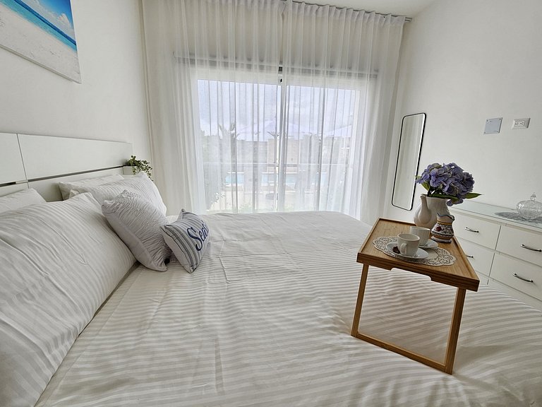 Melody 2BDR Condo with Pool View in Coral Bay #2