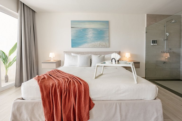 Beach Haven 1BDR Condo Paseo Playa Coral - 305