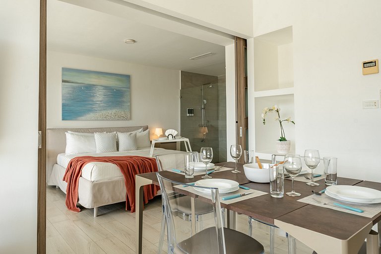 Beach Haven 1BDR Condo Paseo Playa Coral - 305