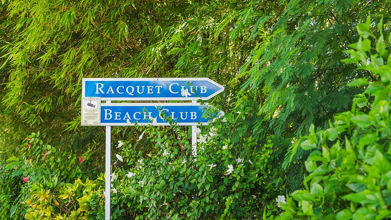 Corner 2BDR in Coral Bay 2 in front of Hard Rock