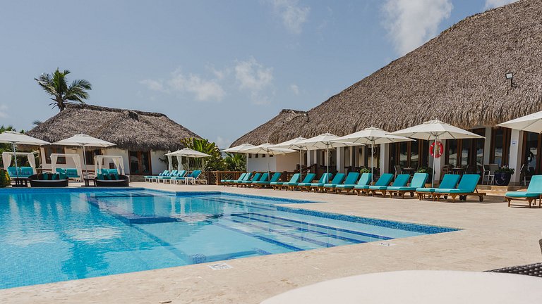 Unique Pool & Golf view retreat 1BR in Hard Rock