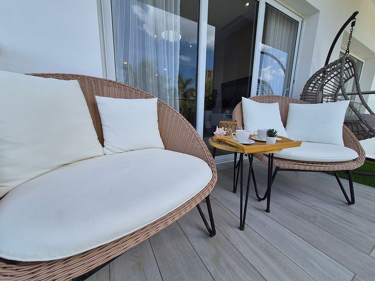 1BR Coral Bay2 • Across from Hard Rock Hotel