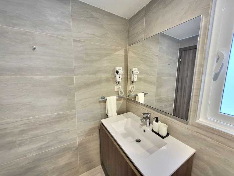Paradise 1BDR APT in front of Hard Rock Hotel