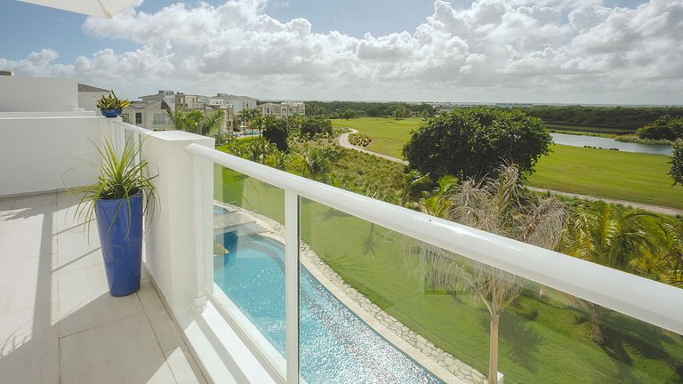 Hard Rock Area PH • Private Jacuzzi + Beach Views