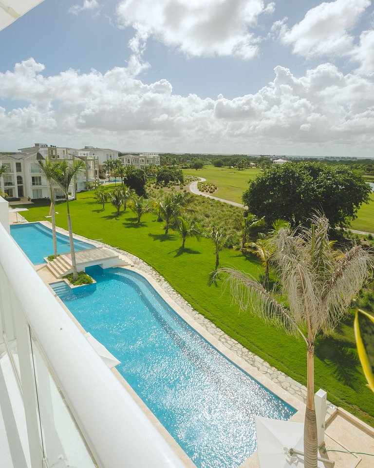 Hard Rock Area PH • Private Jacuzzi + Beach Views