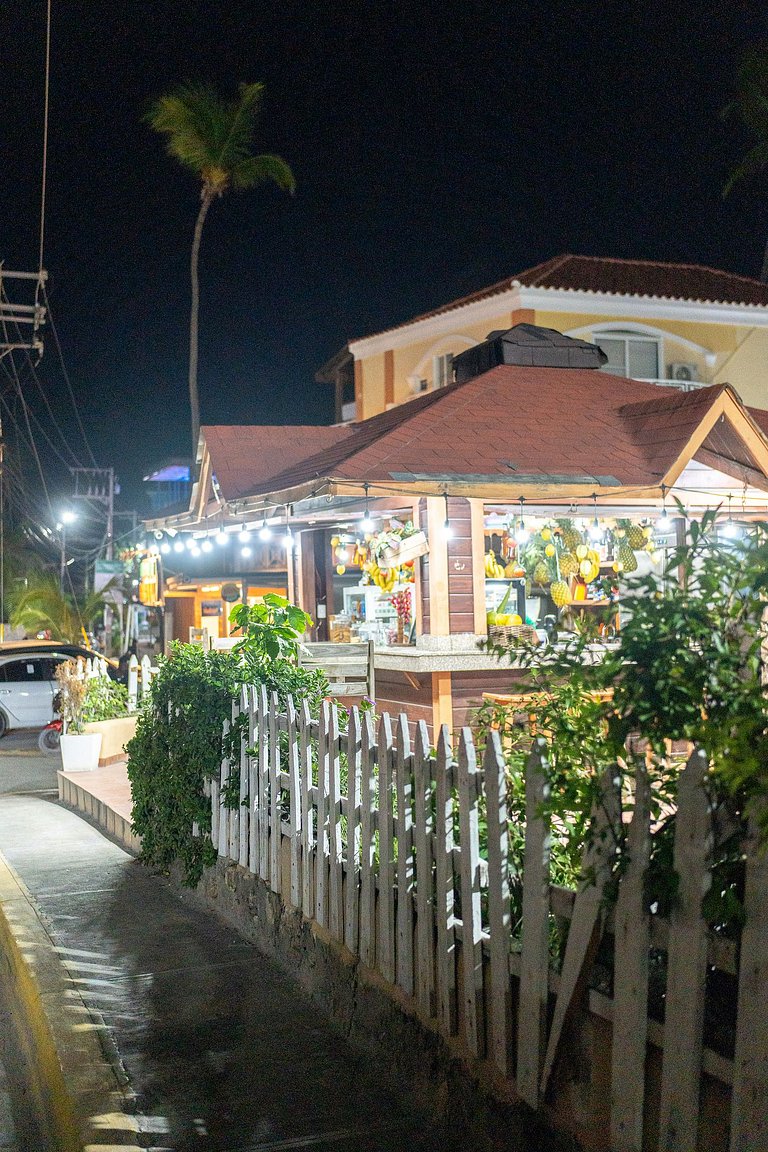 Playa Turquesa 3BR • BBQ • Oceanfront Stay