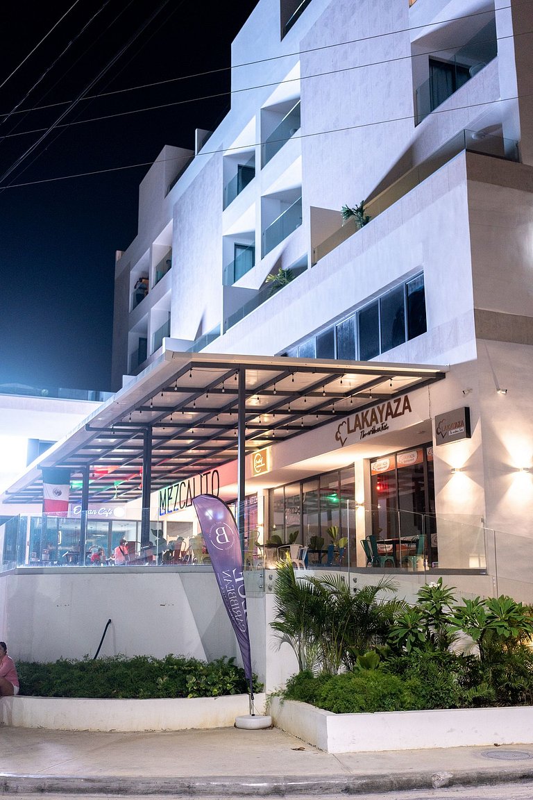 Playa Turquesa 3BR • BBQ • Oceanfront Stay