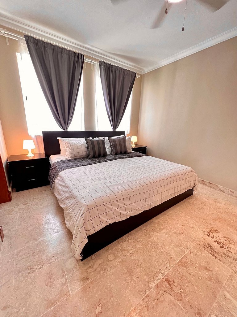 Playa Turquesa 3BR • BBQ • Oceanfront Stay